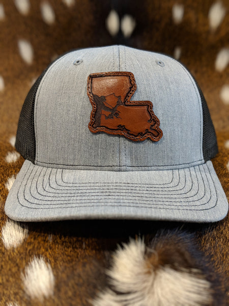 State of Louisiana Bowfisherman PATCH Hat - Shirt Guys Bowfishing and Hunting T-Shirts